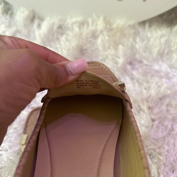 Michael Kors Flats size 8M - Picture 4 of 4